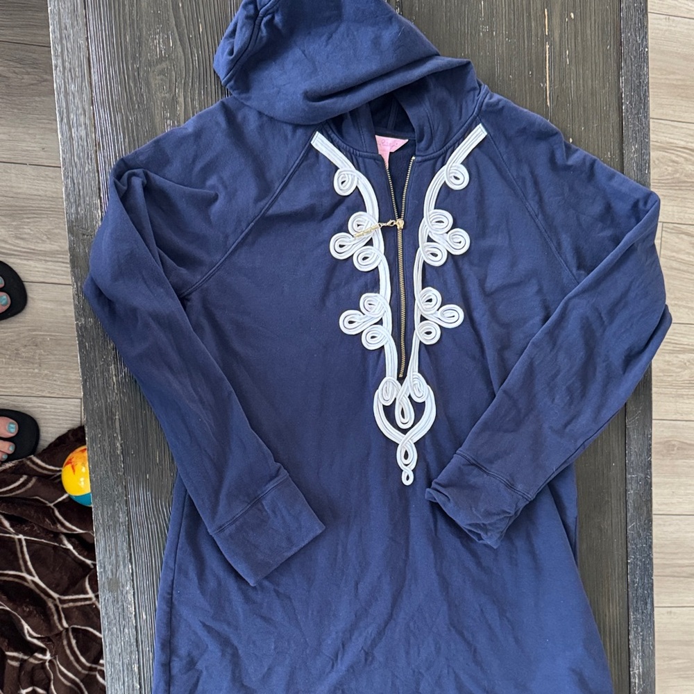 Lilly Pulitzer size XL Navy Hooded Popover Dress